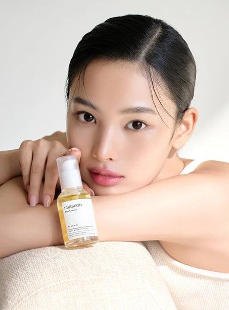 Mixsoon Bean Essence -Korean Glass Skin Serum (50ml)